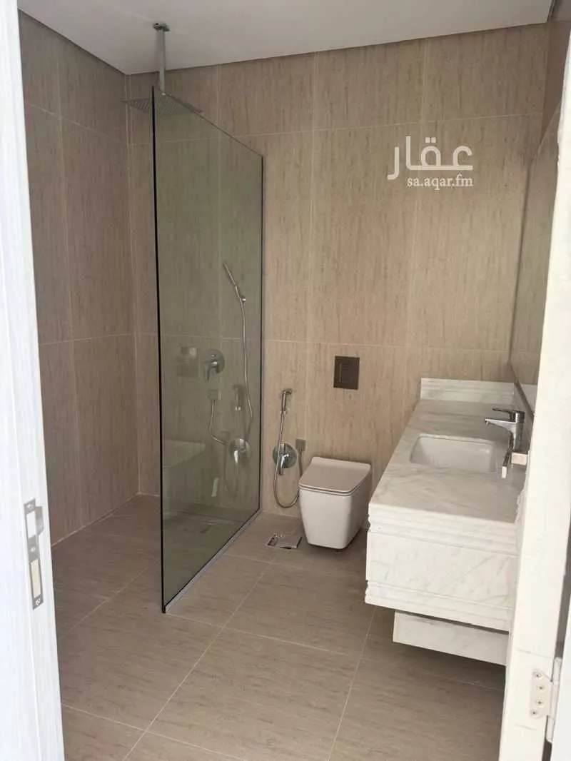 3 bedroom floor in Al Zahra 8
