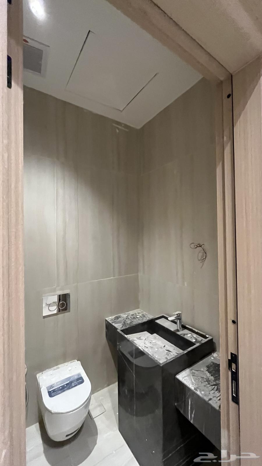 3 bedroom apartment in Al Safa 11