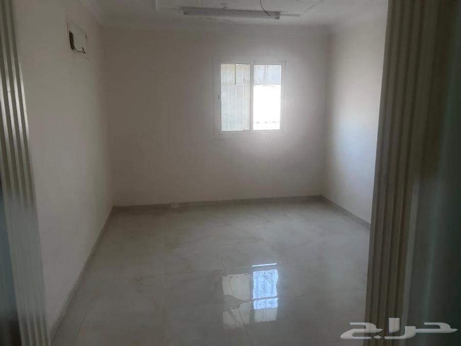 3 bedroom apartment in Al Rimal 4