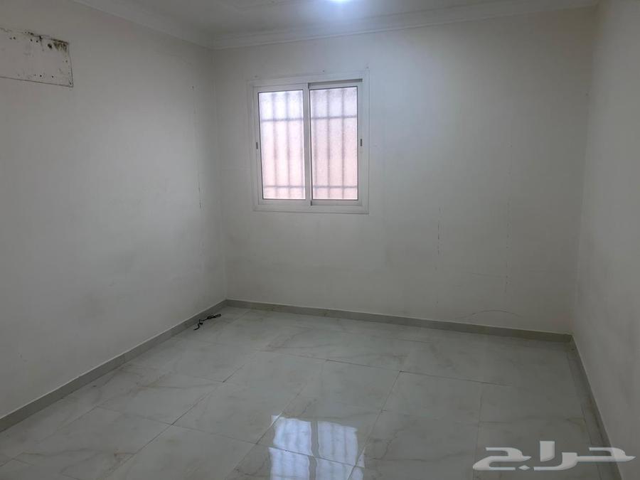 3 bedroom apartment in Al Rimal 8