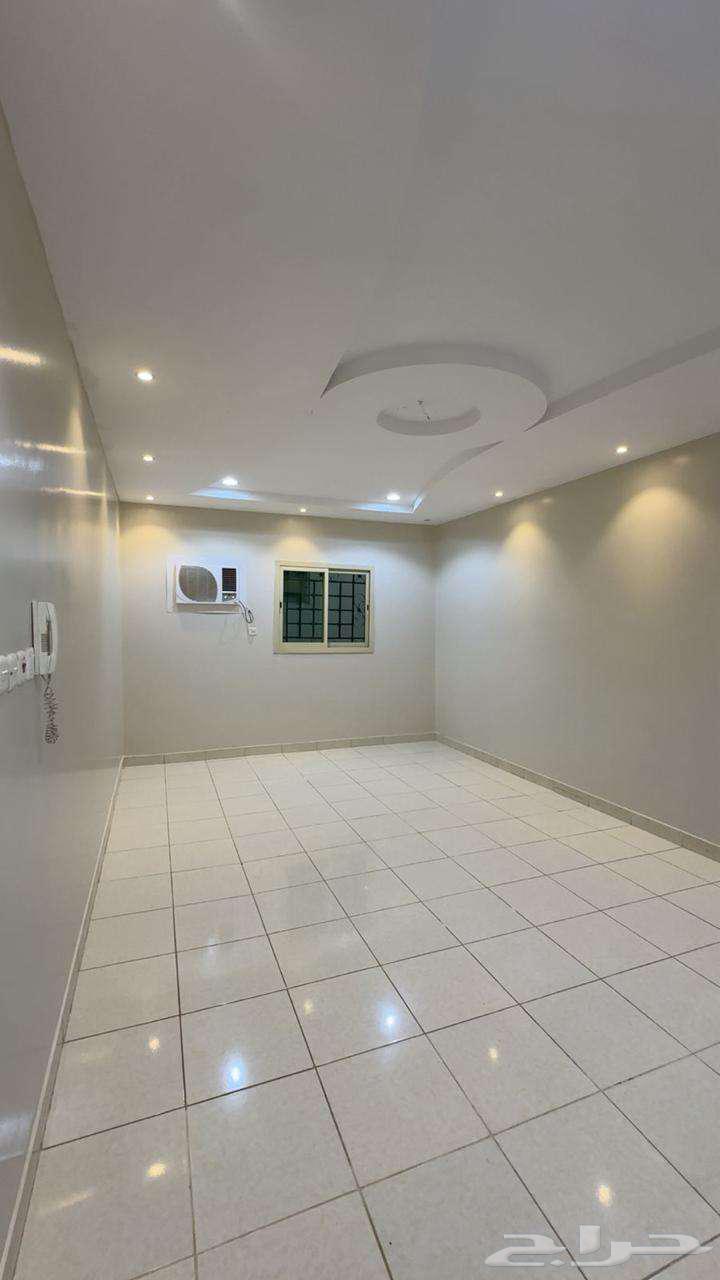 2 bedroom apartment in Al Rimal 16