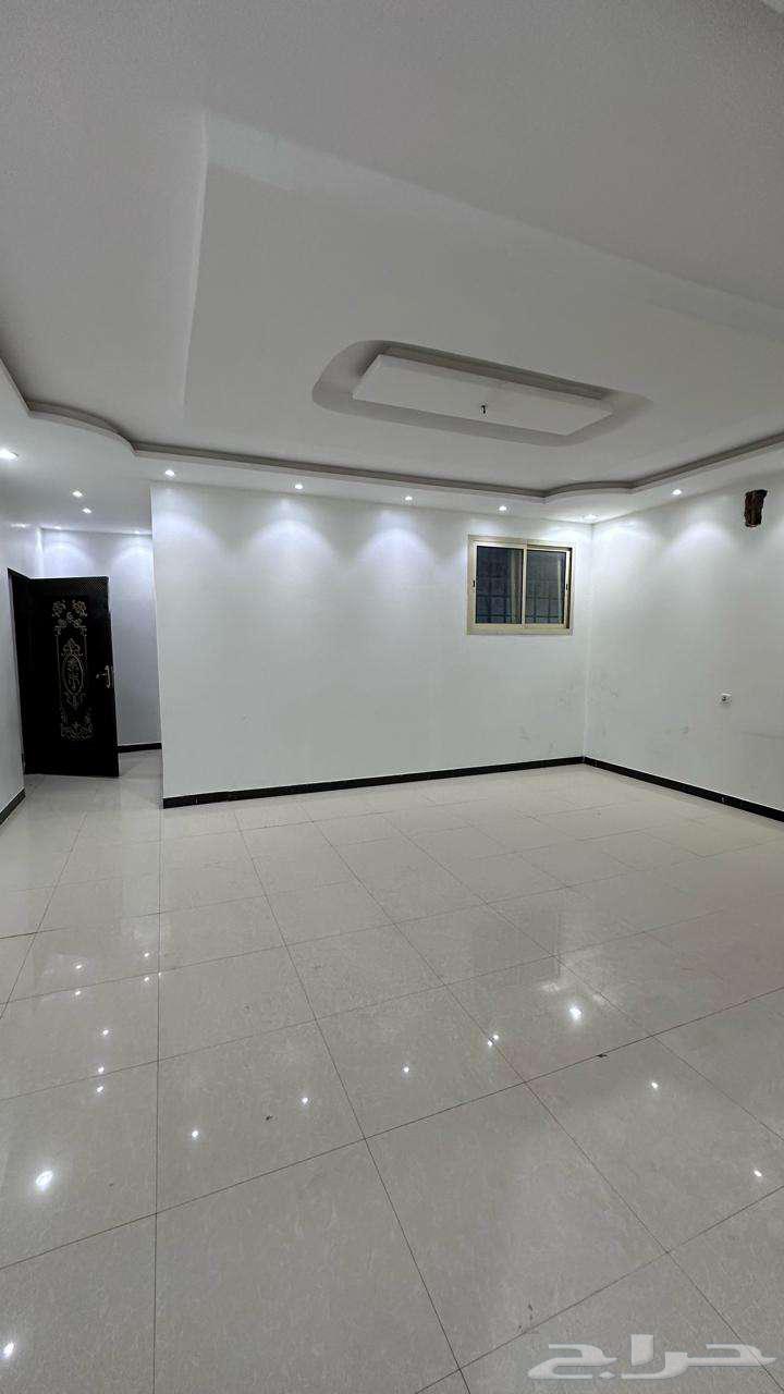 4 bedroom apartment in Al Rimal 7
