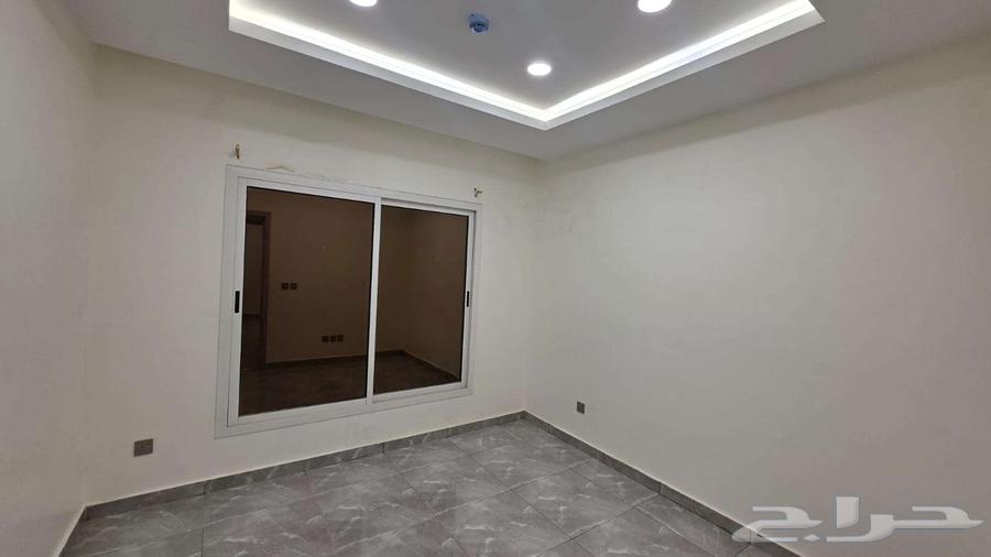 5 bedroom apartment in Tuwaiq 8