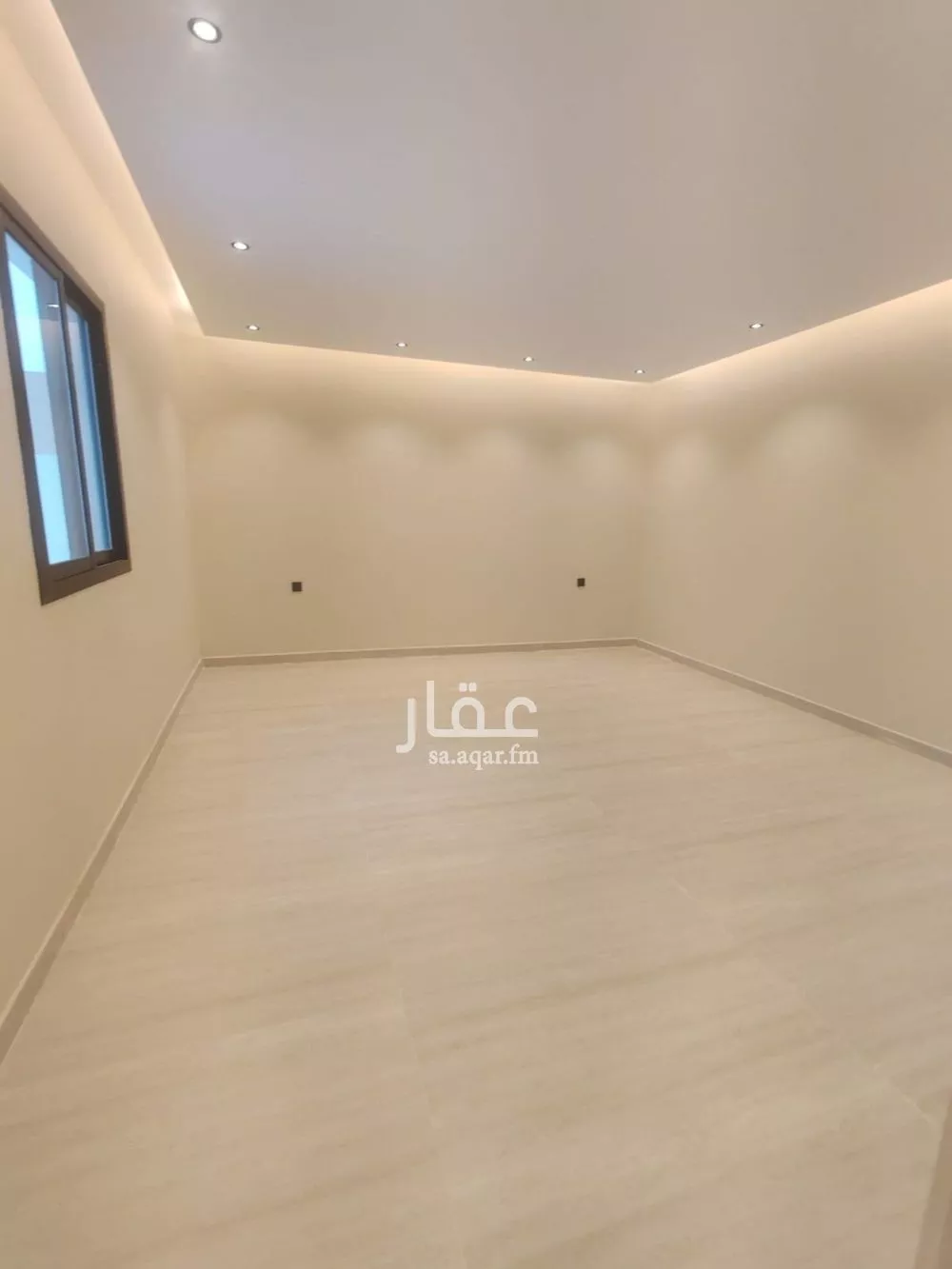 5 bedroom villa in Al Hazm 16