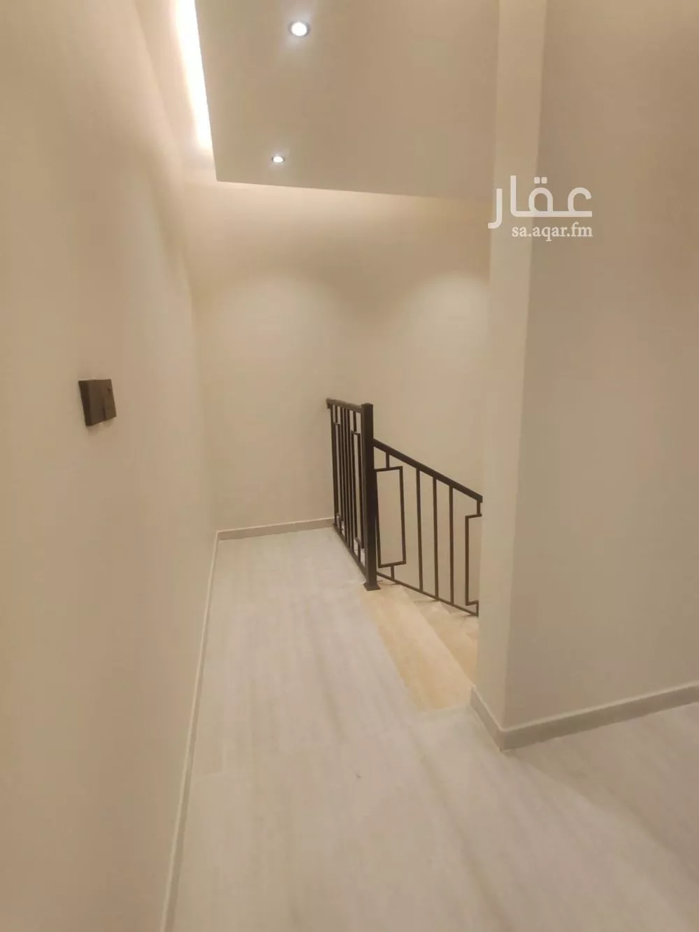 5 bedroom villa in Al Hazm 9