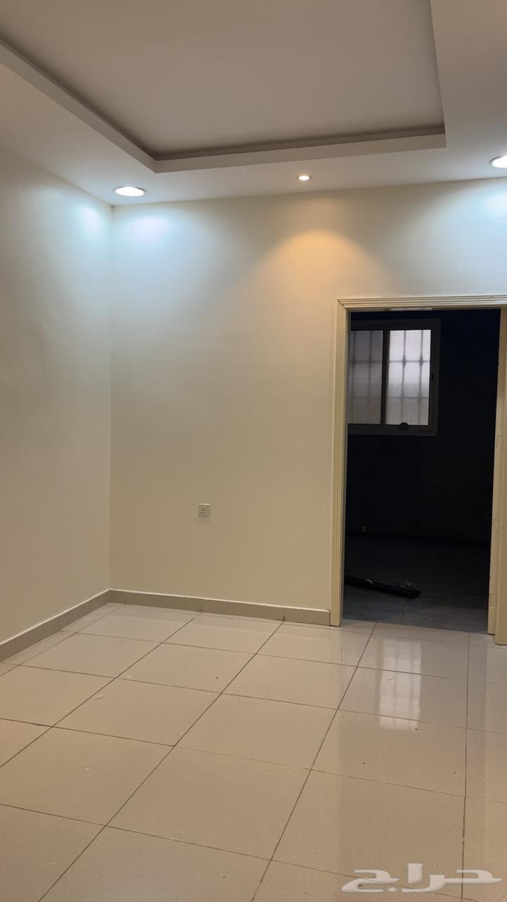 4 bedroom apartment in Al Rimal 8