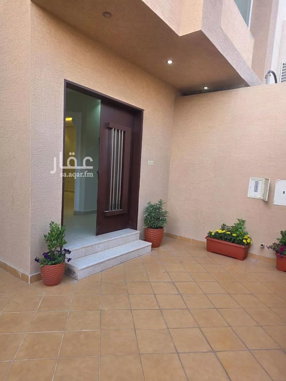 3 bedroom floor in Al Yasmin 9