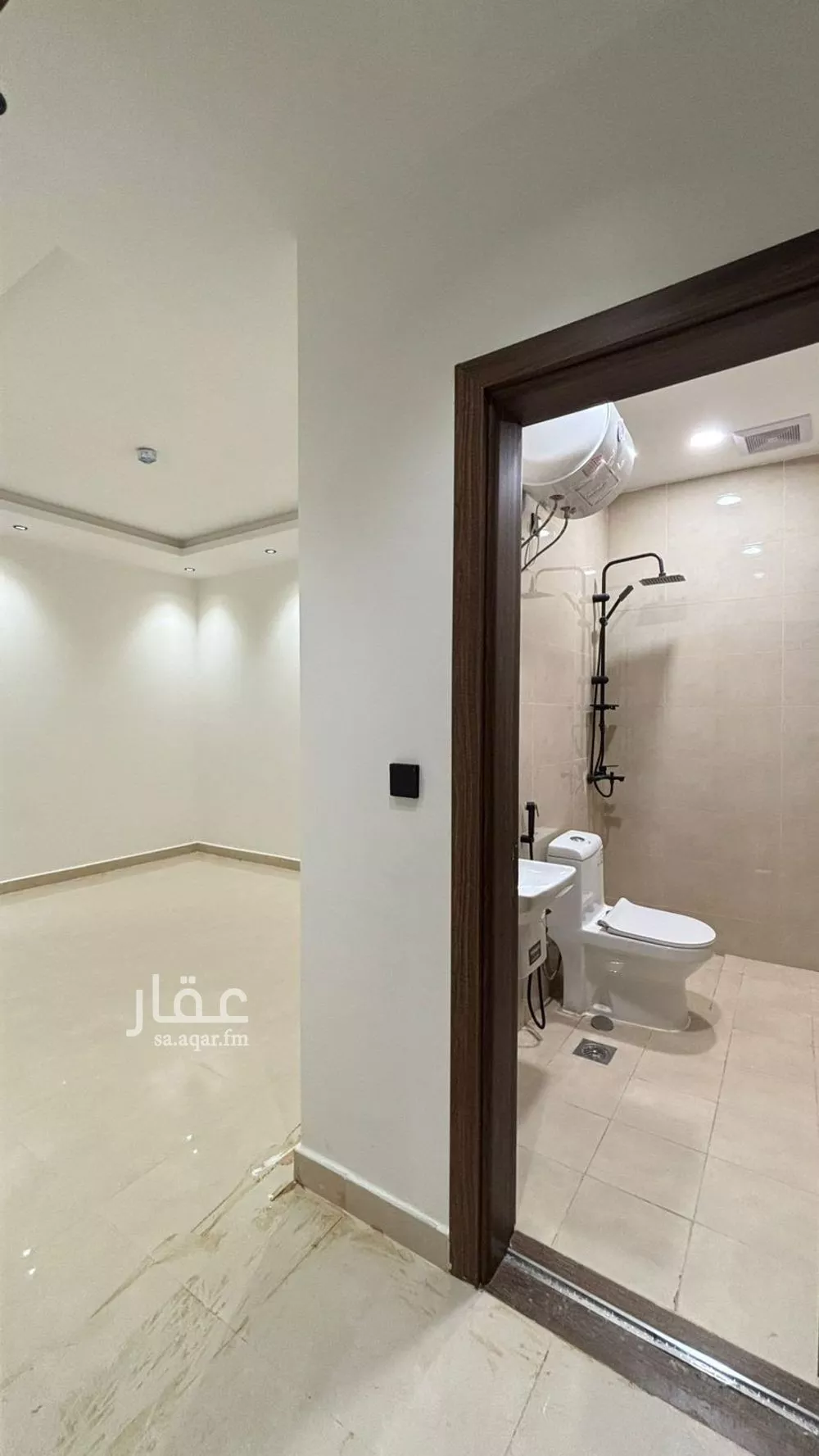 4 bedroom apartment in Al Hazm 20