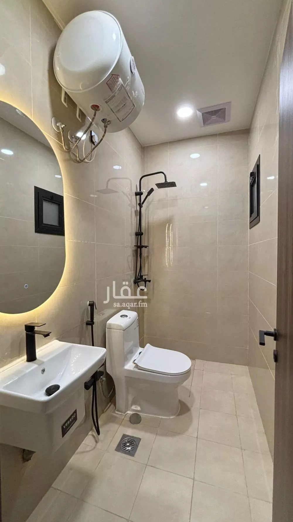 4 bedroom apartment in Al Hazm 21