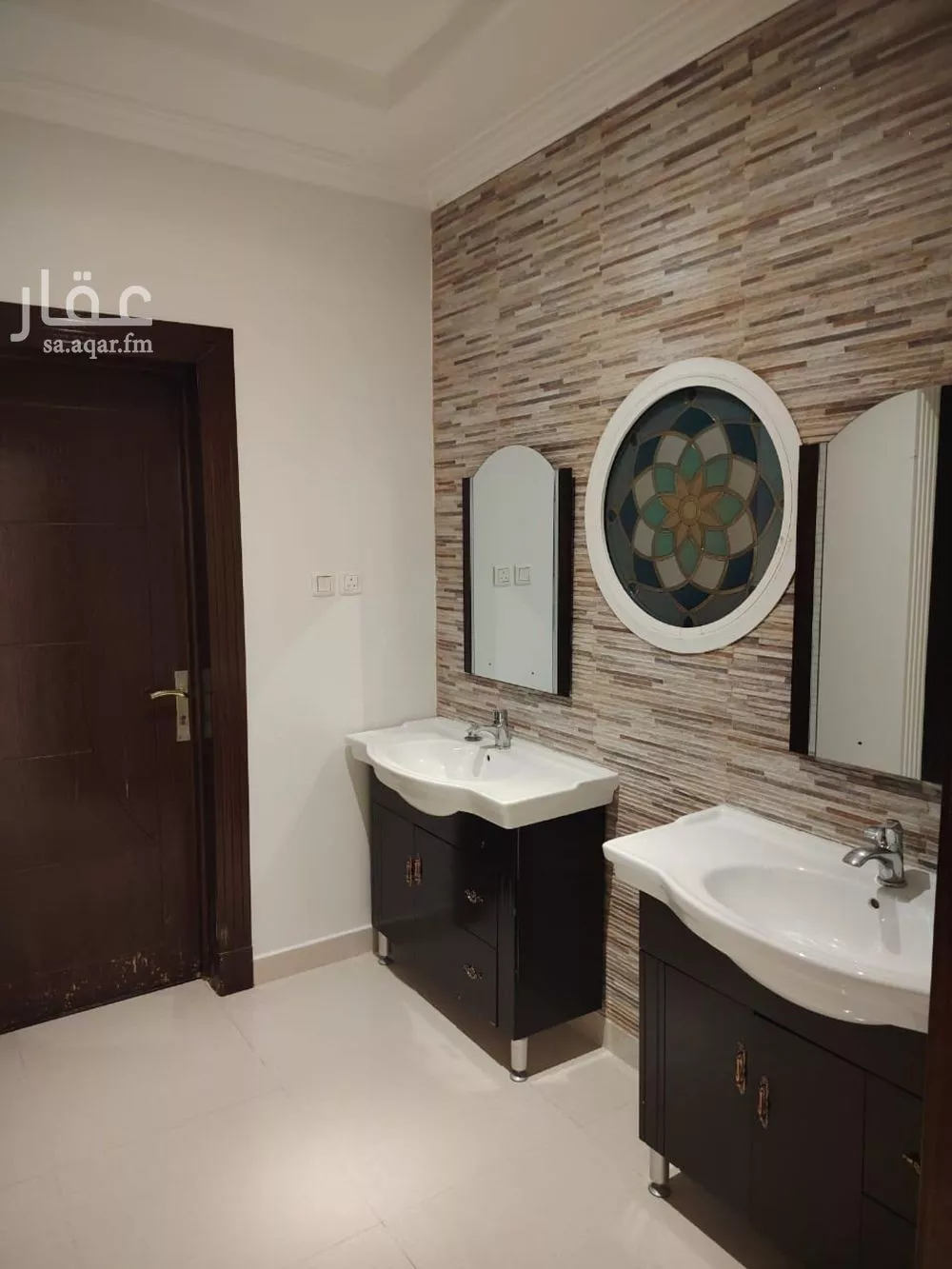 4 bedroom floor in Al Sahafah 5
