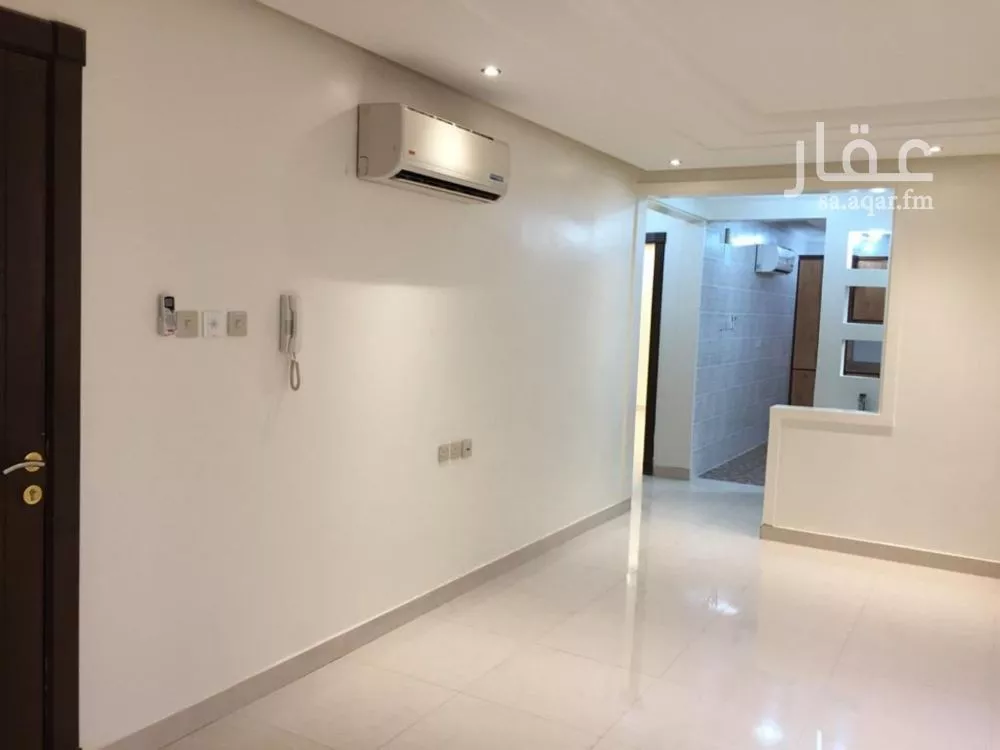 4 bedroom floor in Al Sahafah 11