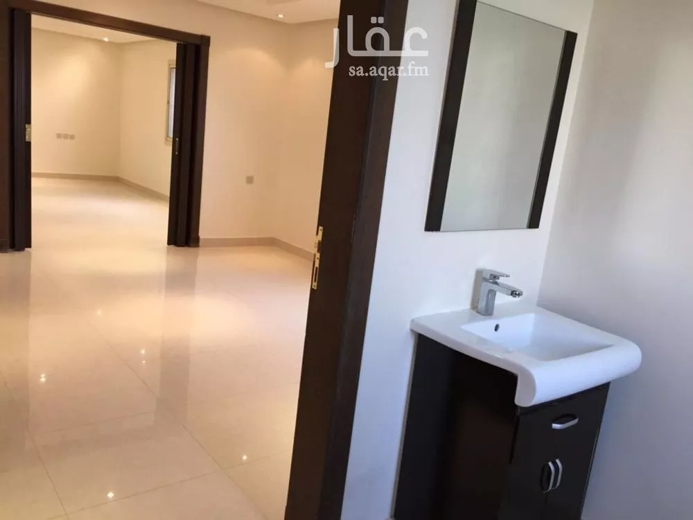 4 bedroom floor in Al Sahafah 3