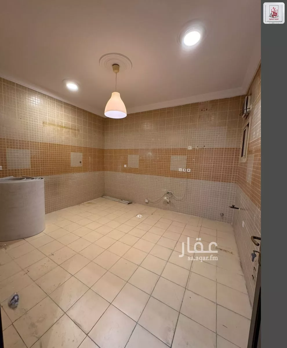 3 bedroom apartment in Al Marwa 7