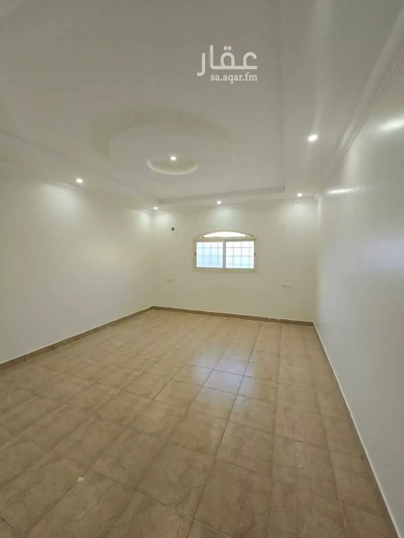 3 bedroom floor in Al Yasmin 2