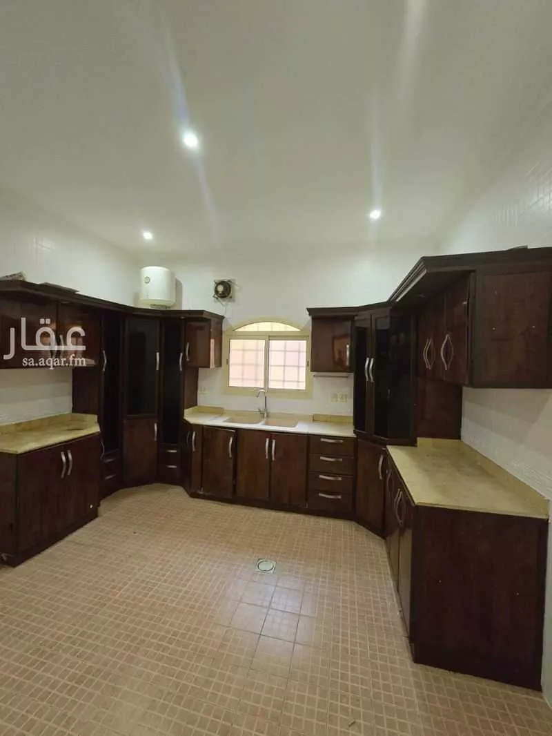 3 bedroom floor in Al Yasmin 5