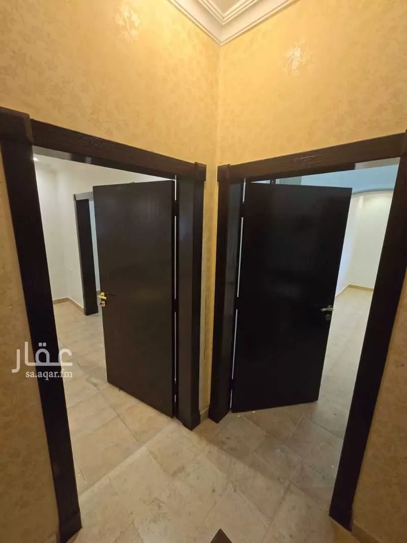 3 bedroom floor in Al Yasmin 7