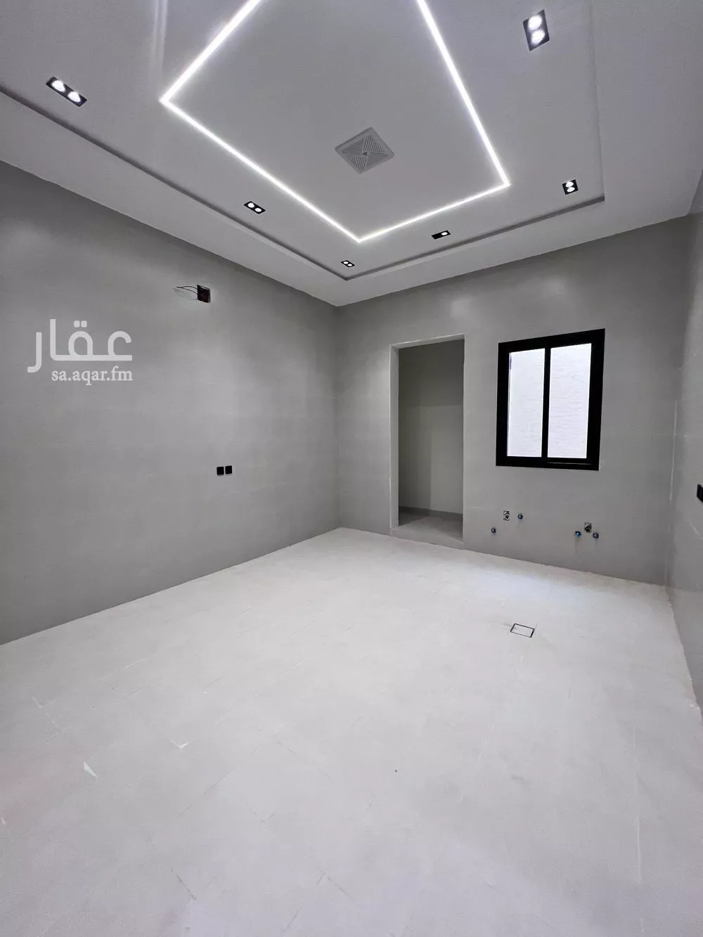 6 bedroom villa in Al Uraija Al Gharbiyah 11