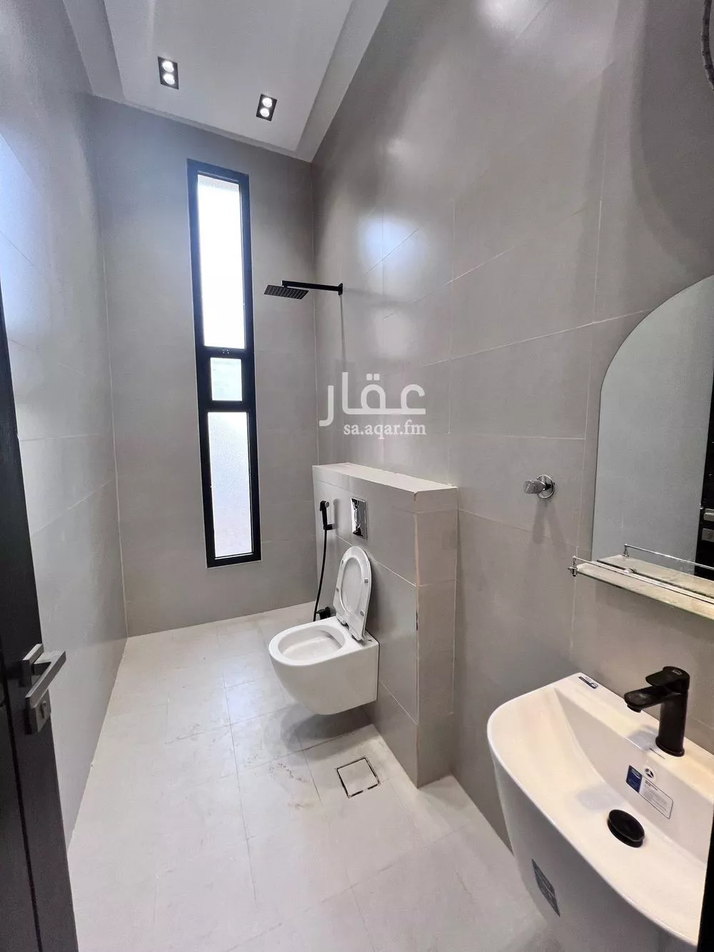 6 bedroom villa in Al Uraija Al Gharbiyah 12