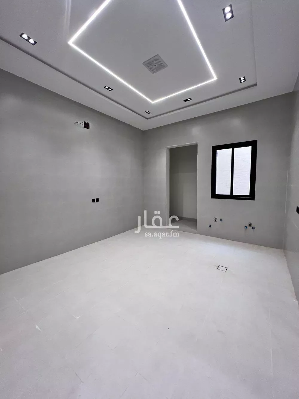 6 bedroom villa in Al Uraija Al Gharbiyah 4