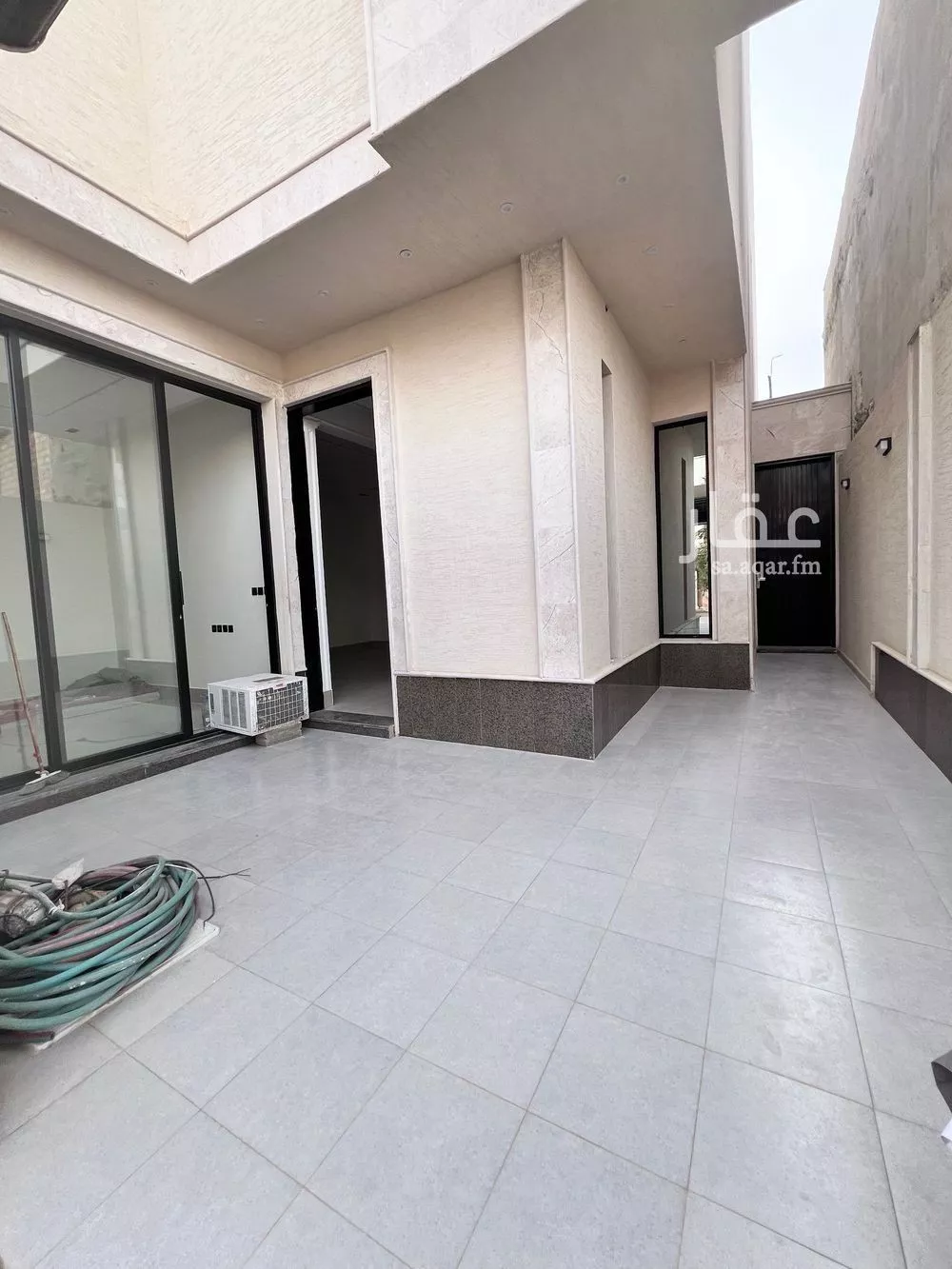 6 bedroom villa in Al Uraija Al Gharbiyah 5