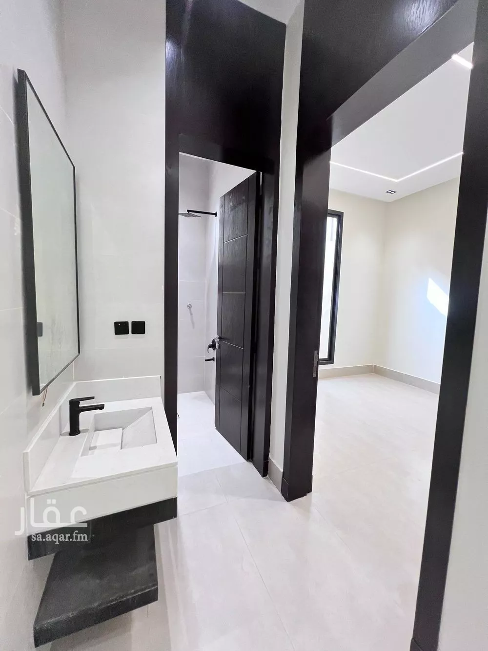 6 bedroom villa in Al Uraija Al Gharbiyah 7