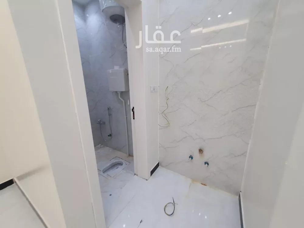 7 bedroom villa in Uhud 9