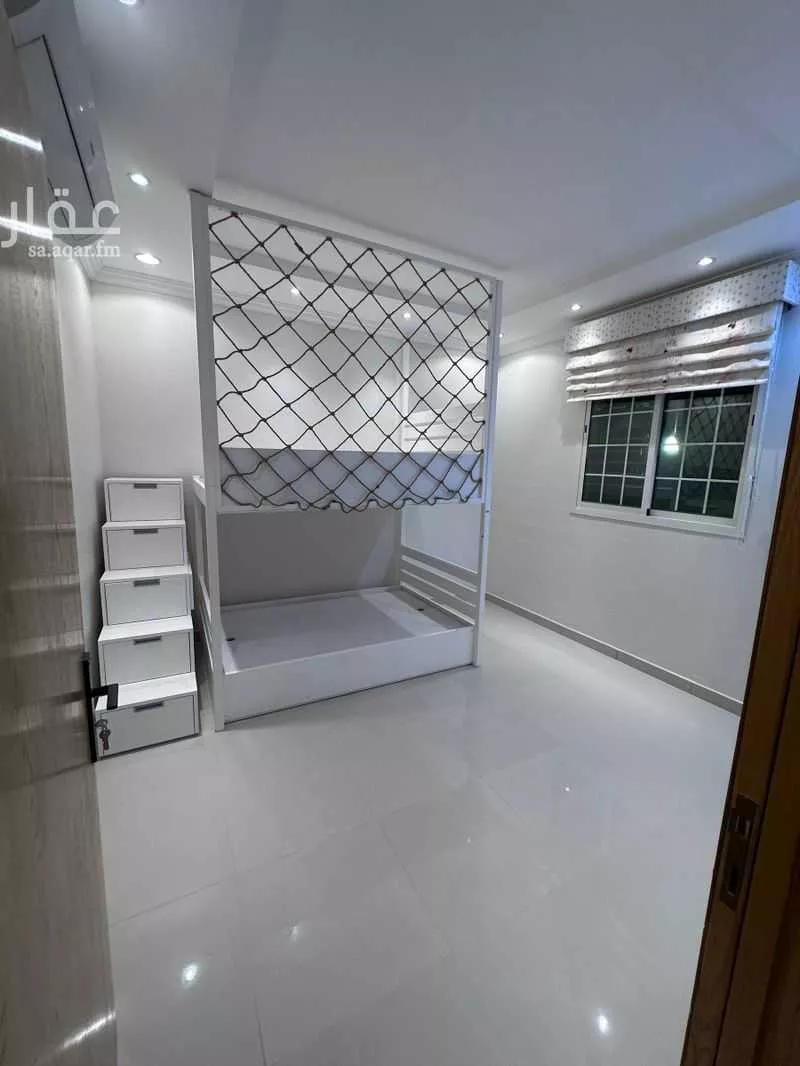 2 bedroom floor in Al Murooj 13