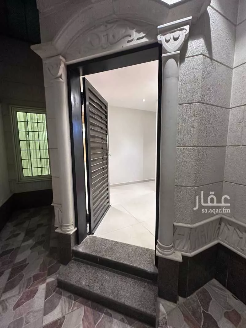 2 bedroom floor in Al Murooj 4