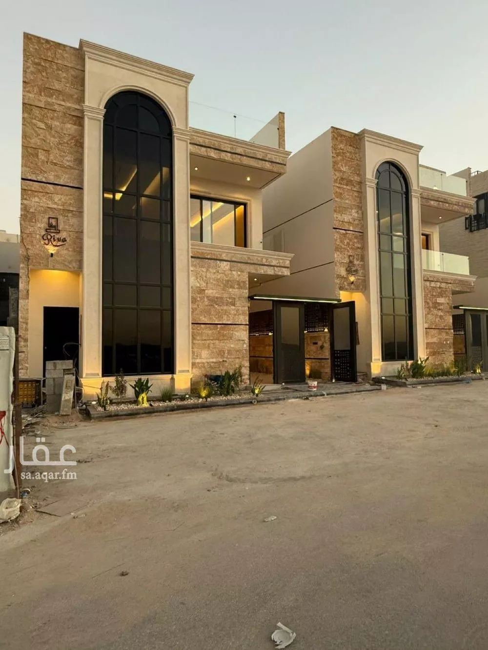 فيلا 7 غرف في المهدية 5