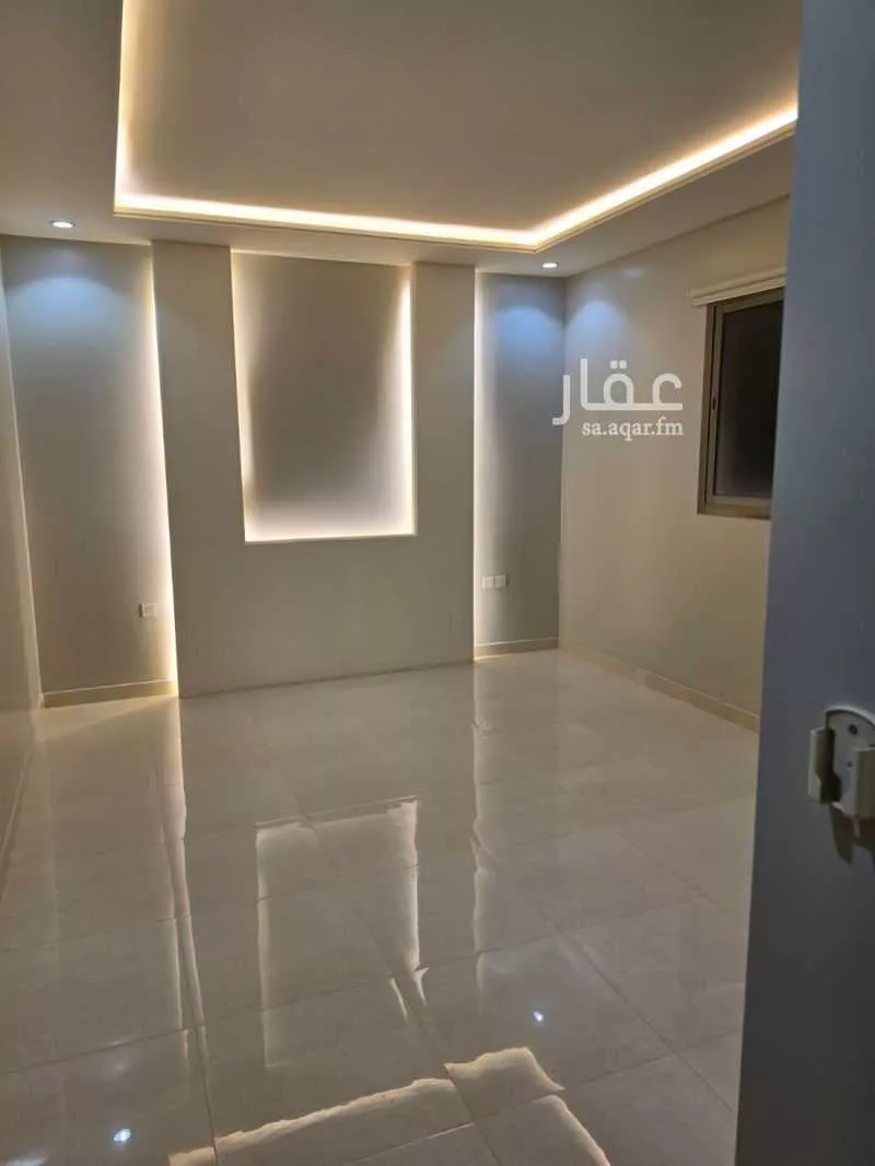 3 bedroom floor in Al Ghadir 4