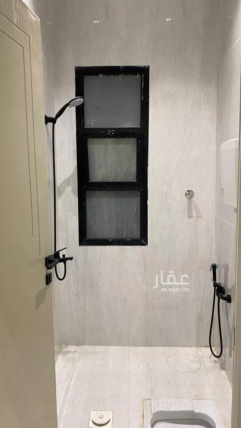 5 bedroom floor in Badr 11
