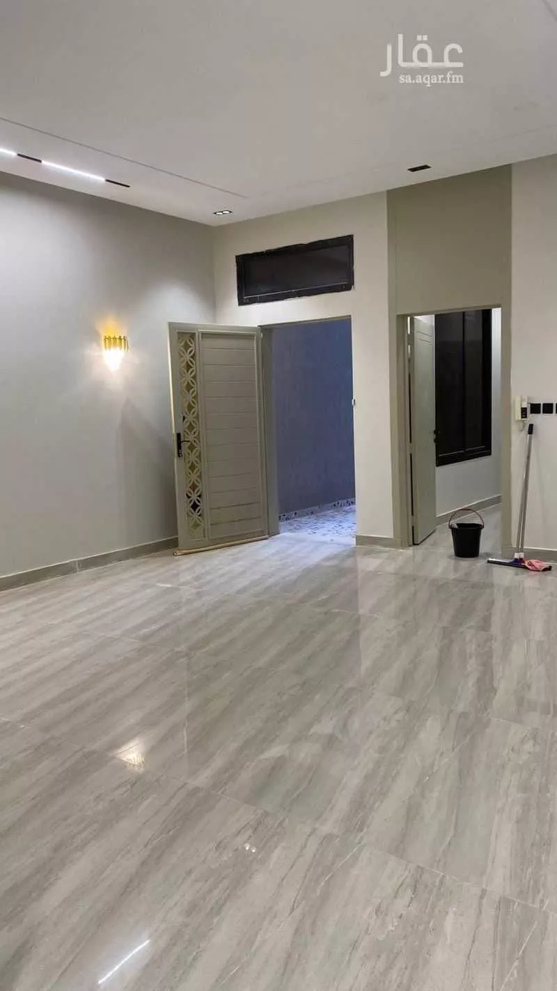 5 bedroom floor in Badr 4