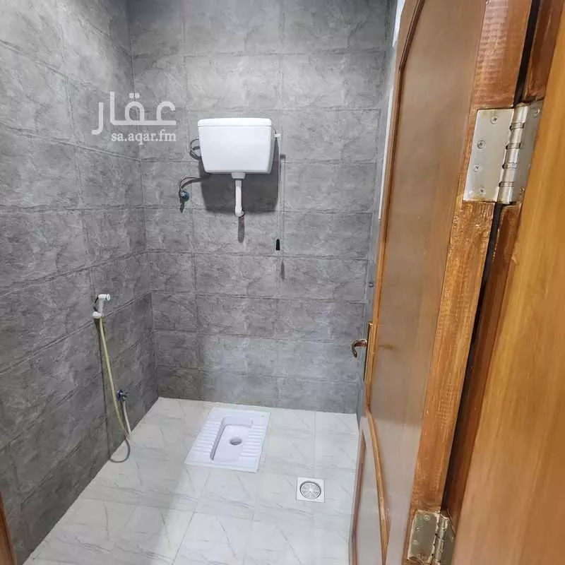 4 bedroom apartment in As Salhiyah 13
