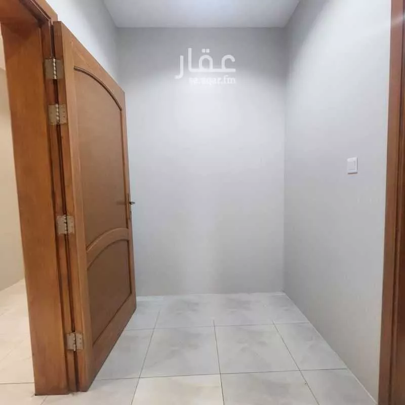 4 bedroom apartment in As Salhiyah 9