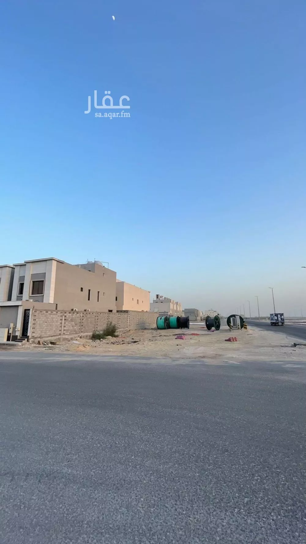 526 sqm land in Al Amwaj 2