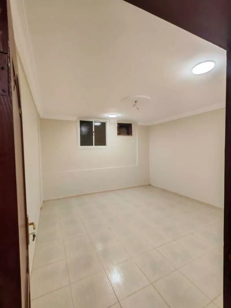 2 bedroom apartment in Al Ajawid 2