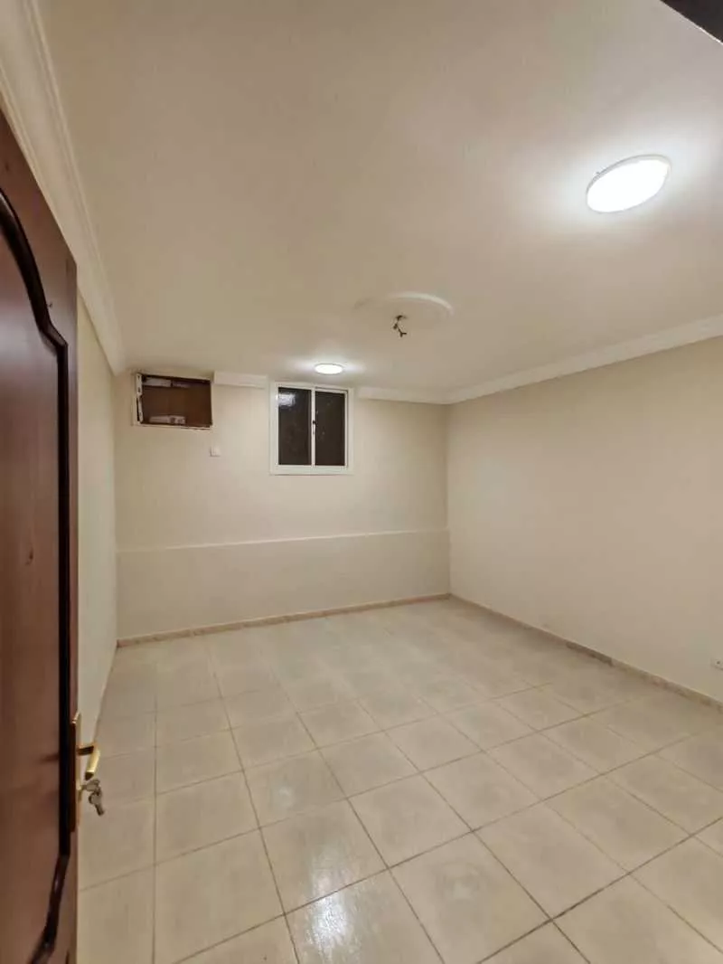 2 bedroom apartment in Al Ajawid 5