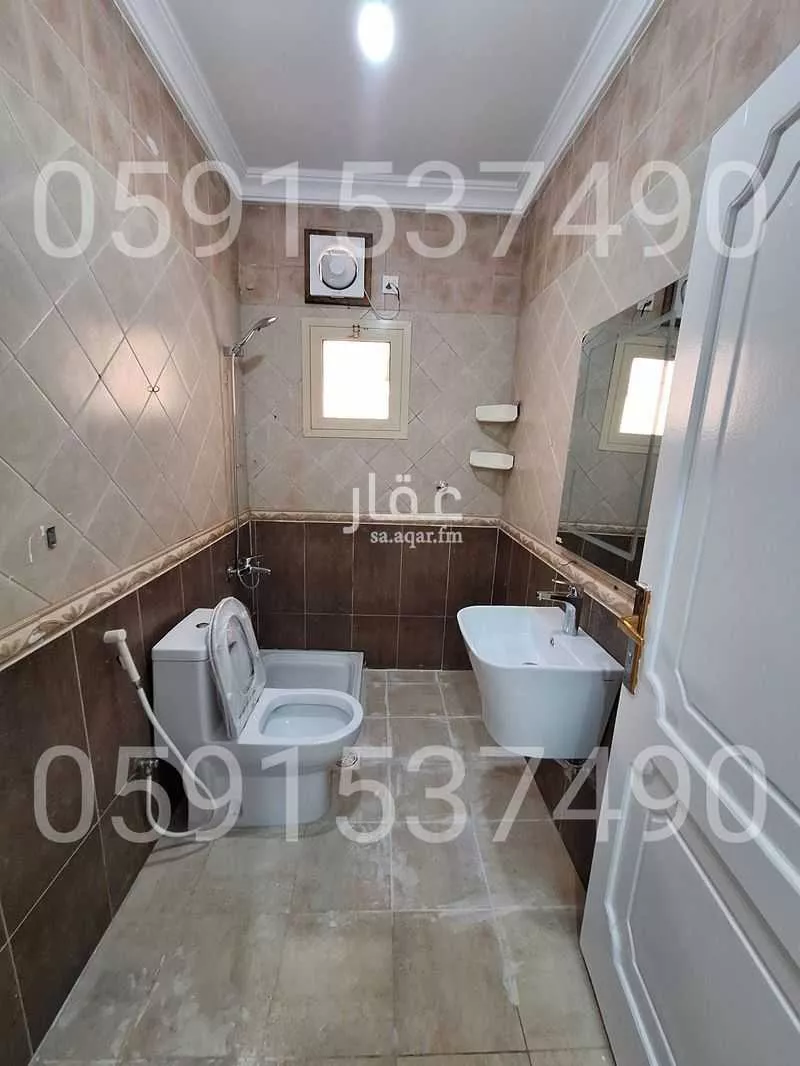 3 bedroom apartment in Al Rabwa 3