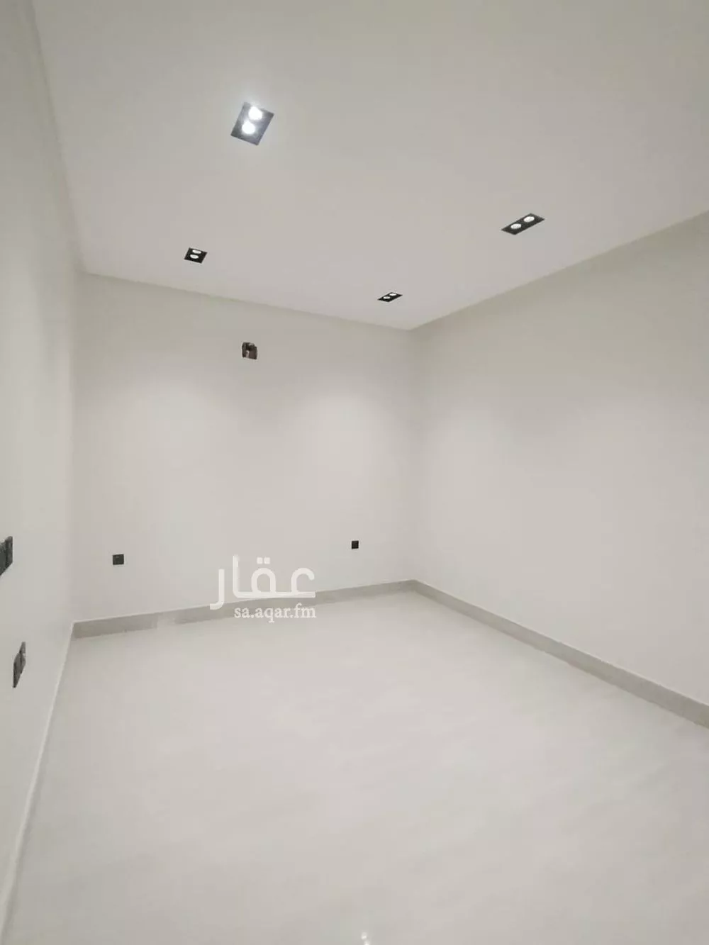 5 bedroom villa in Tuwaiq 4