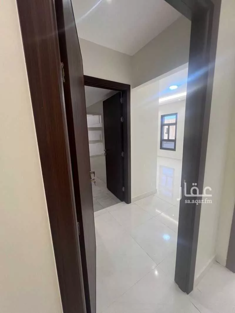 4 bedroom villa in Al Janadriyah 17