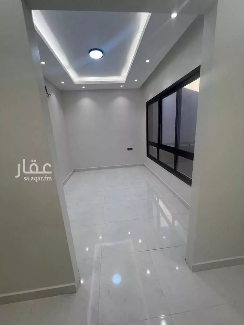 4 bedroom villa in Al Janadriyah 5