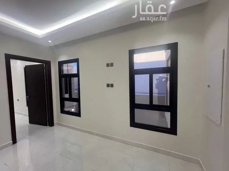 4 bedroom villa in Al Janadriyah 10