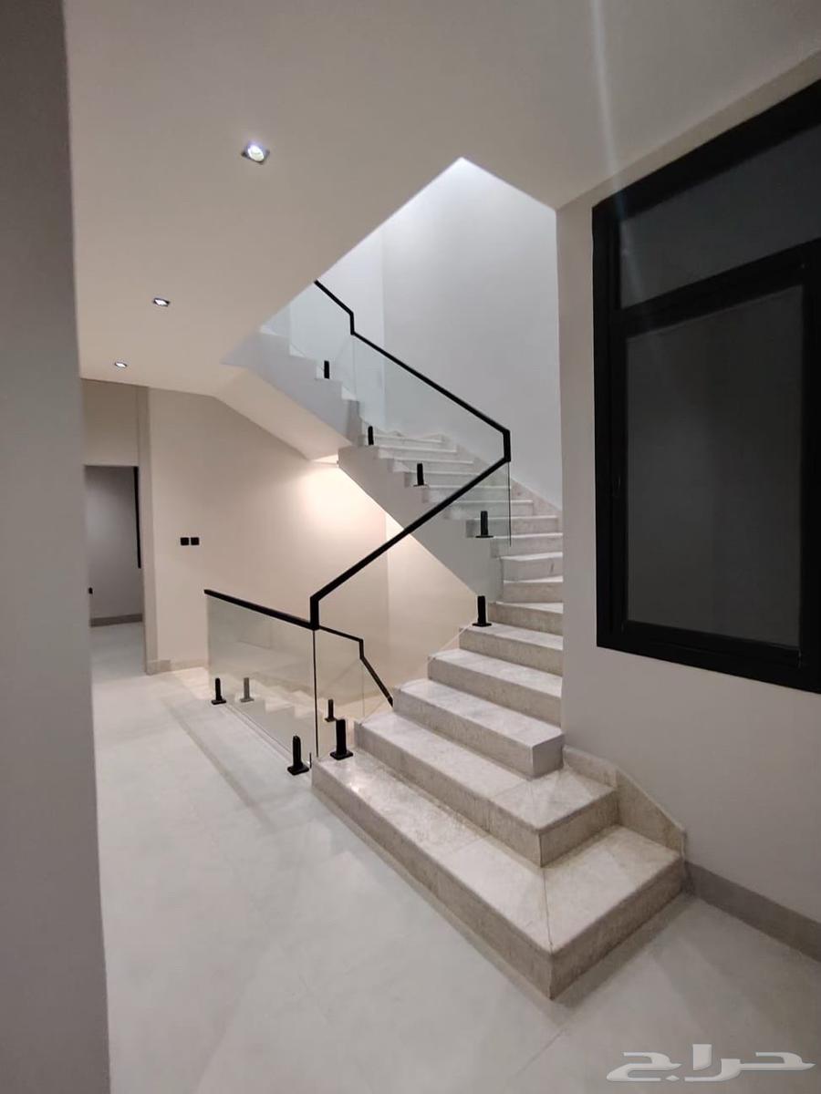 4 bedroom villa in Al Janadriyah 4
