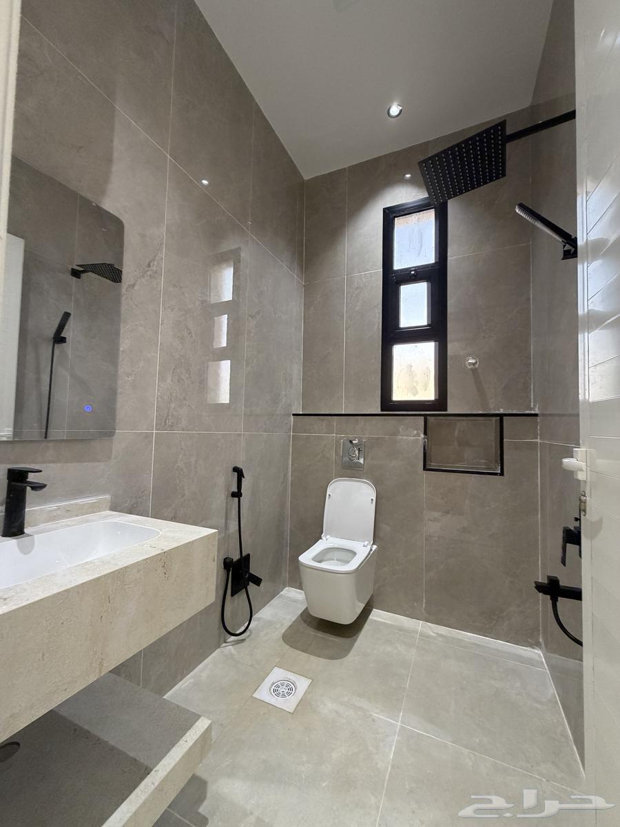 5 bedroom villa in Al Zahir 12