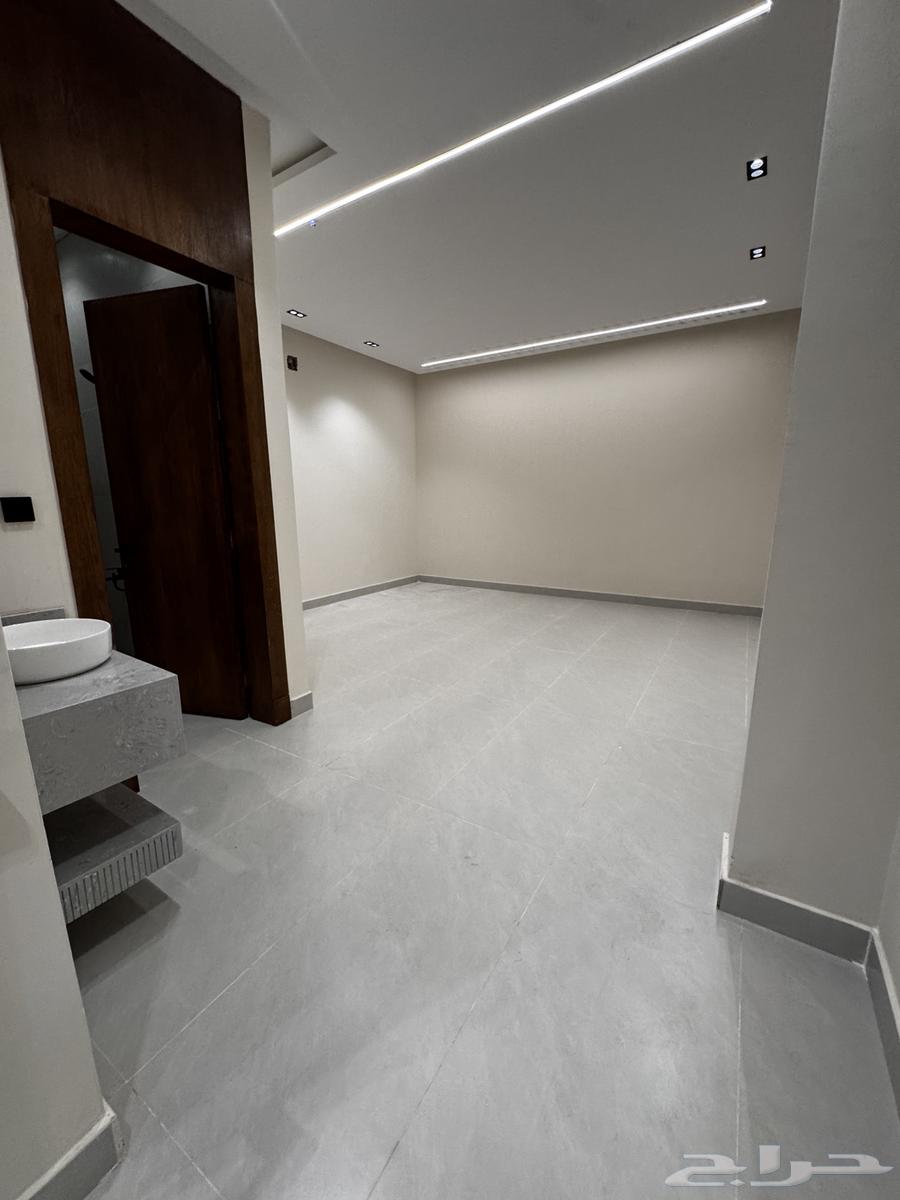 4 bedroom villa in Okaz 5