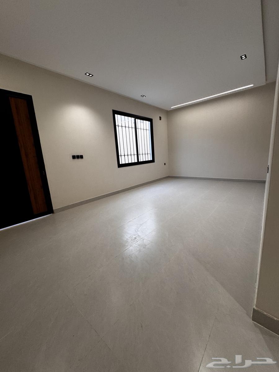 4 bedroom villa in Okaz 8