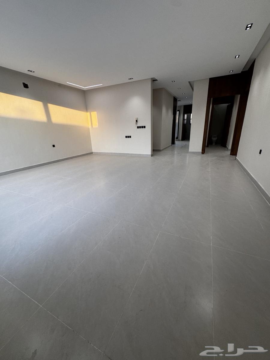 4 bedroom villa in Okaz 9