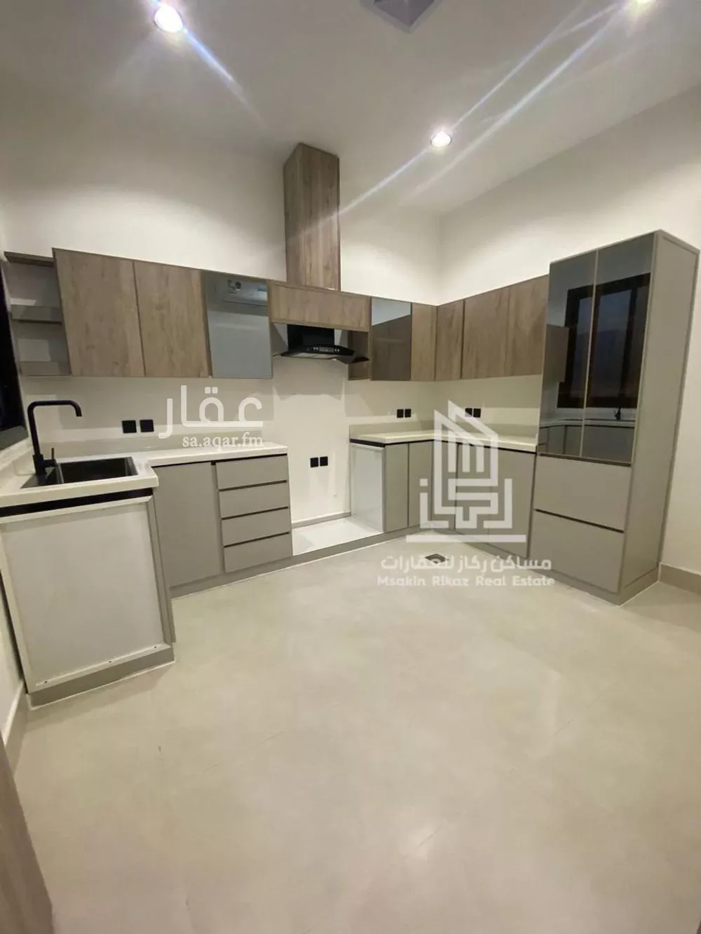 3 bedroom apartment in Al Manar 10