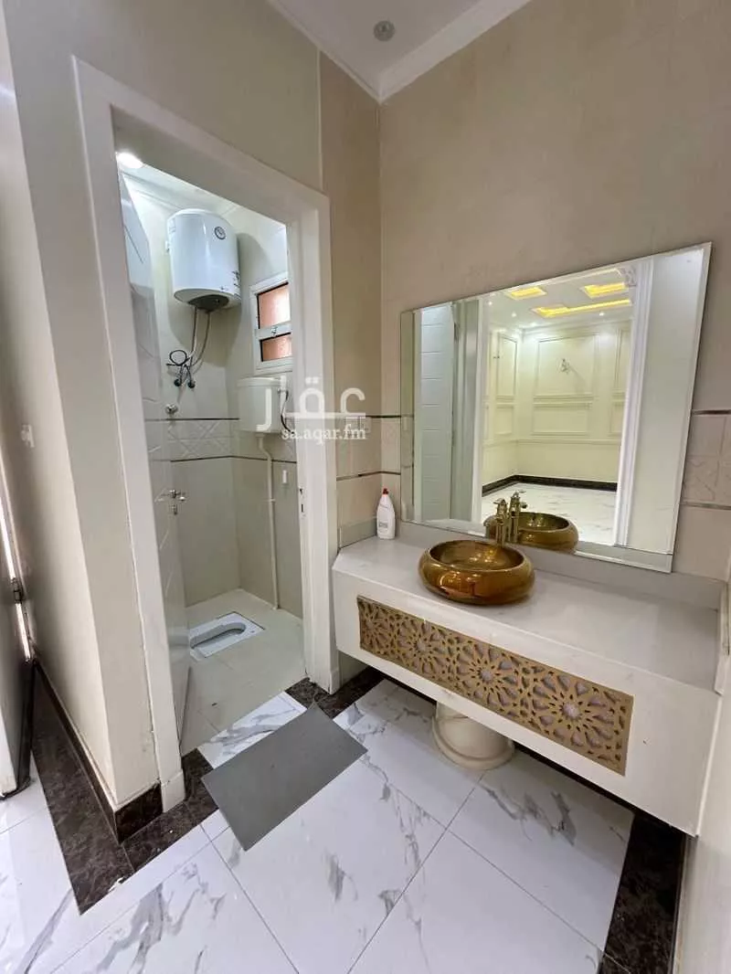 8 bedroom villa in Al Mahdiyyah 5