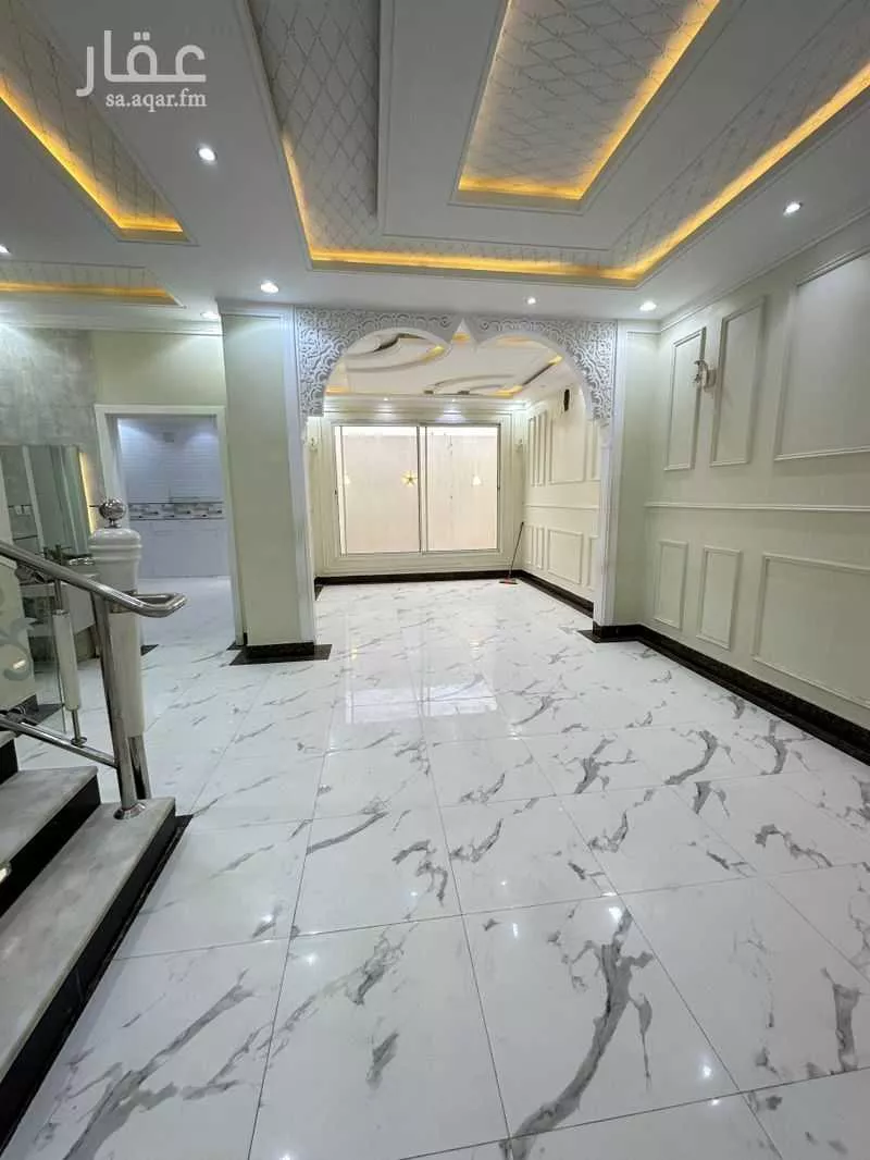 8 bedroom villa in Al Mahdiyyah 7